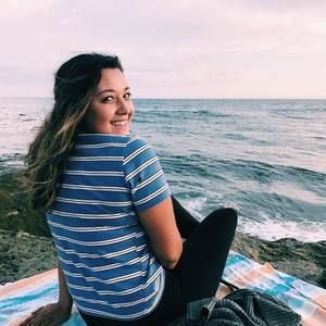 Meet your Posher, Denae